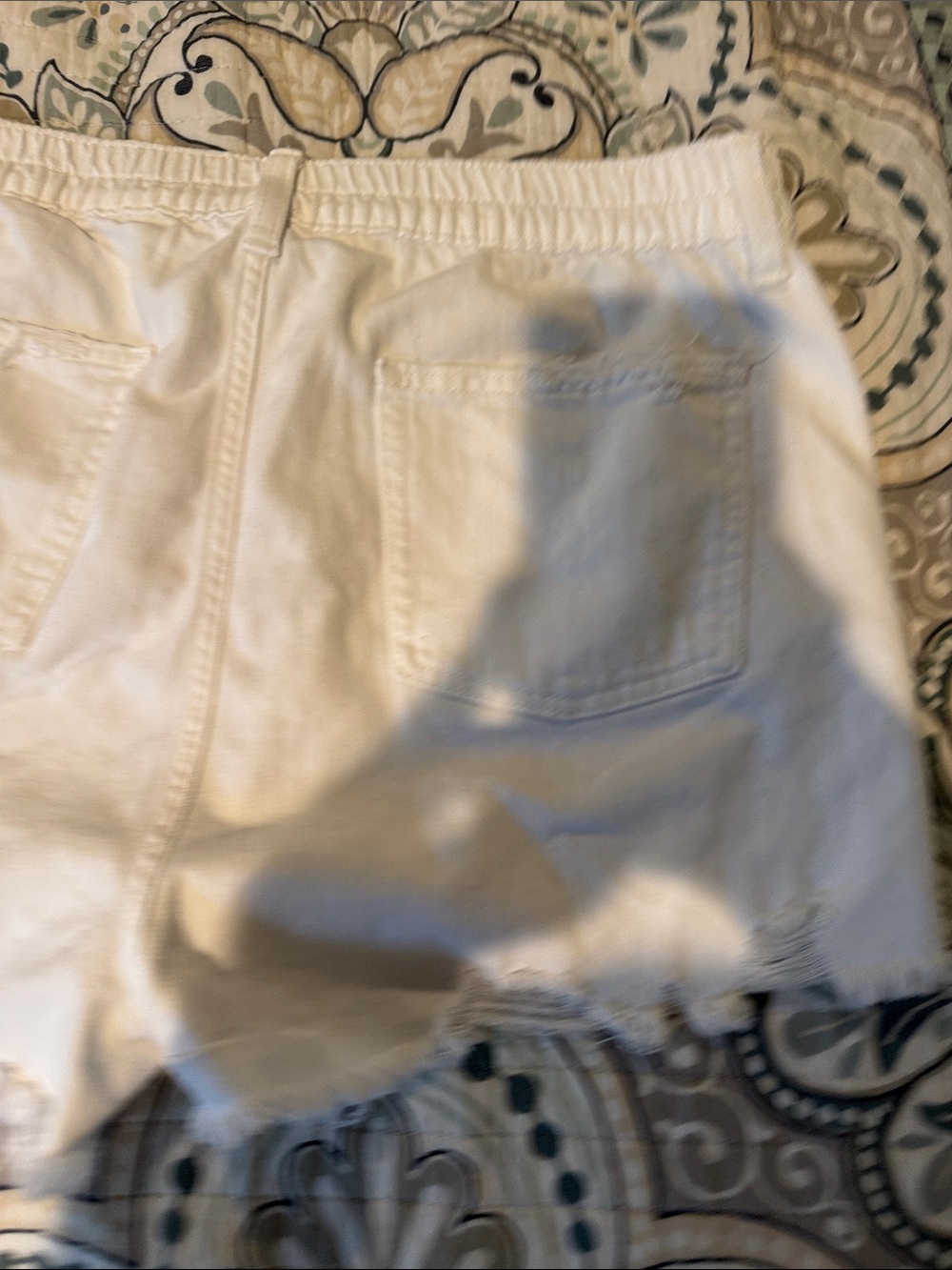 Aerie Distressed White Women's Denim Shorts - Picture 6 of 7